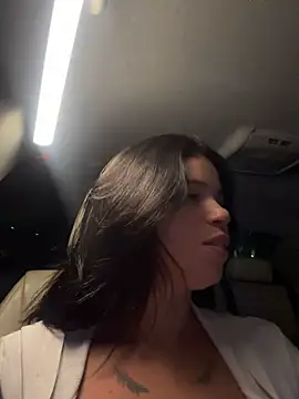 Rafaellaz Show in webcam