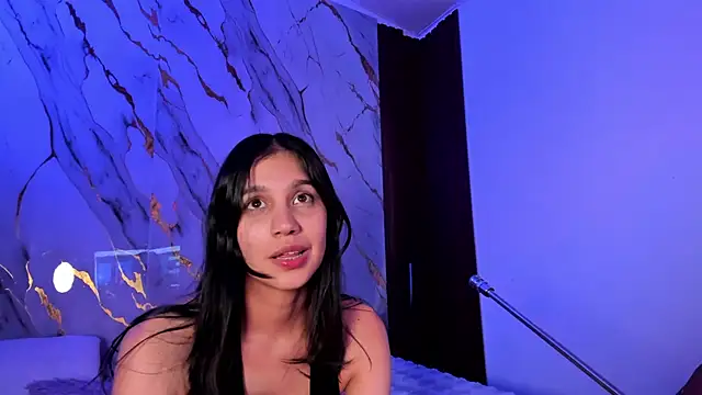 Chat +18 de Emmiicute ao vivo