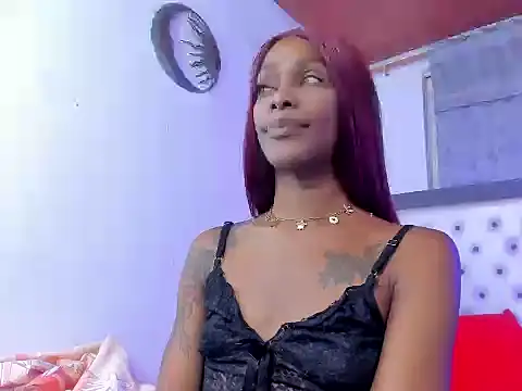 sarahnanksdoll ওয়েবক্যাম শো
