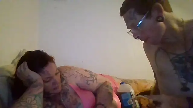 ThorsonFreja Live XXX-Chat