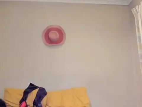 AfricanSquirtingQueen's Live XXX Chat
