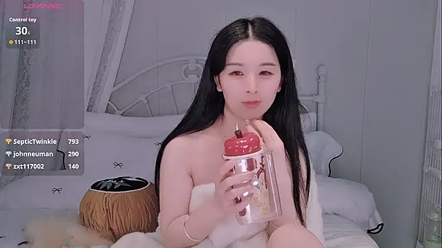 Chat XXX en directo de BingLin-