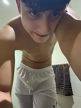 Lander_Cruz live XXX chat