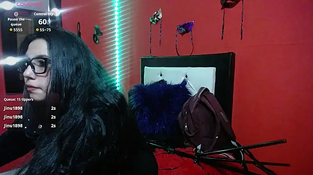 Chat XXX en directo de DaisyMoon_