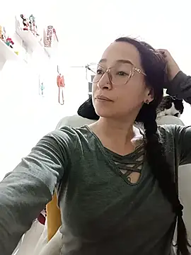 Chat XXX Live emilypoppy3