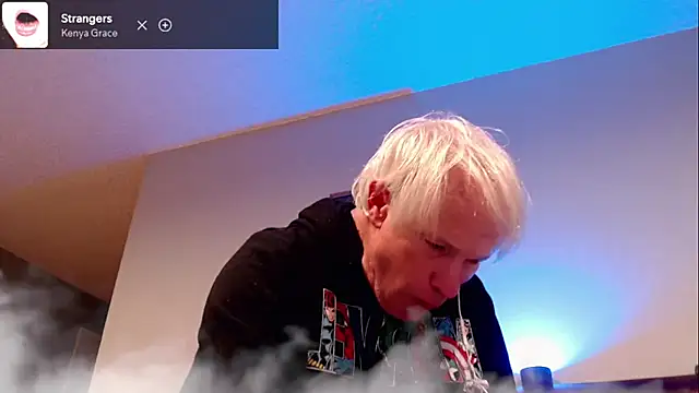 Snarfle82 Chat XXX live