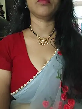 دردشة SRUTHI-8 الجنسية المباشرة