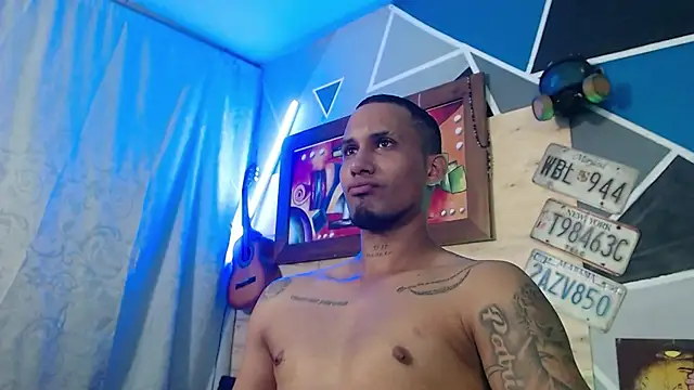 Chat XXX ao vivo de MagnusFrost