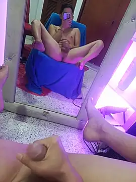 Chatroom XXX en direct de wickedboy_twin1