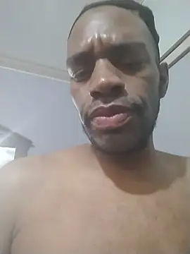 Chatroom XXX en direct de ReallyReallyReal