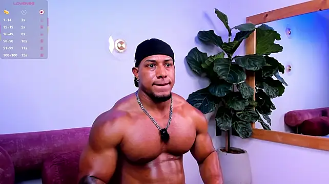 Travis_lenox_ – Naživo XXX chat