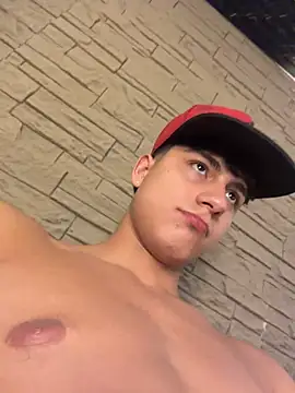 Lander_Cruz 现场XXX聊天