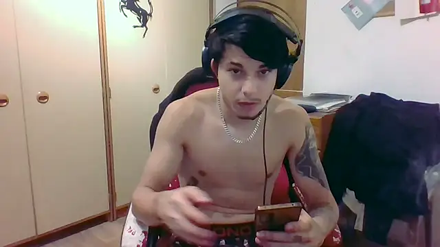 Akillas – Naživo XXX chat