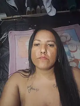 Emma_47's Live XXX Chat