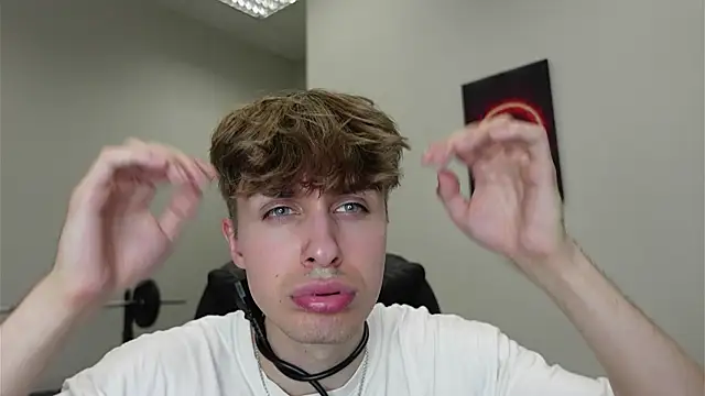 Živý XXX chat Damien_Dallas