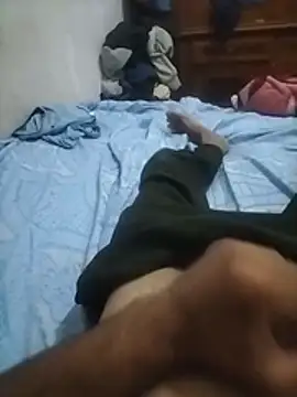 Show modela zgfbhhg na web-kameri
