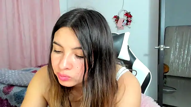 __Emma__11__Lecat_ Chat XXX in diretta