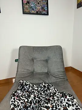 seksee_samay1 Adlı Modelin Canlı XXX Sohbeti