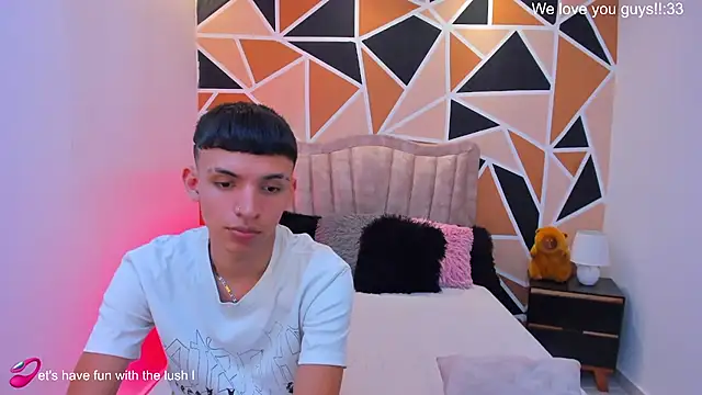 Juan_Nd_Steven Adlı Modelin Canlı XXX Sohbeti