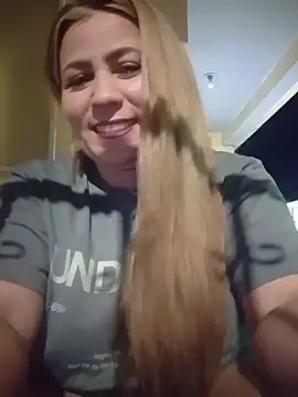 Chat XXX ao vivo de SasshaSmith