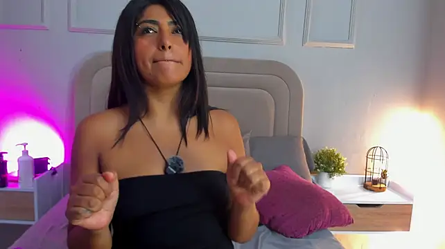 Kaylachannell Chat XXX live