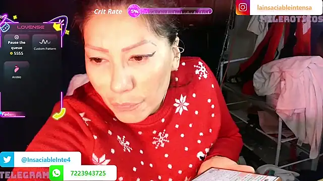 LaInsaciableIntensa 现场XXX聊天