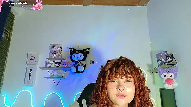 theiamoon Adlı Modelin Canlı XXX Sohbeti