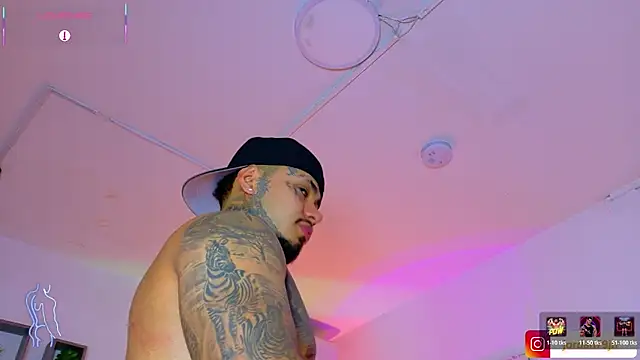 JordanSmiith_ Adlı Modelin Canlı XXX Sohbeti