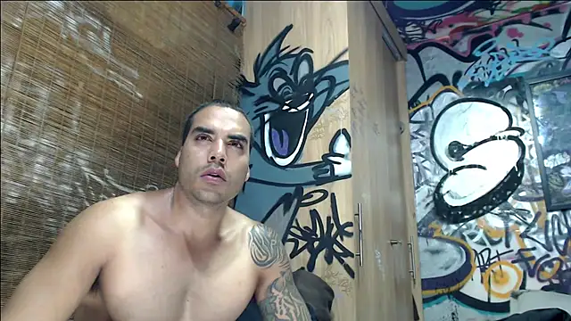 Show de Justin_Frank na webcam