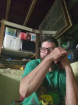 ultimateBWC élő XXX-chatje