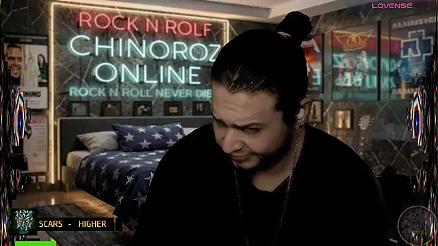 chino_roz Show Webcam