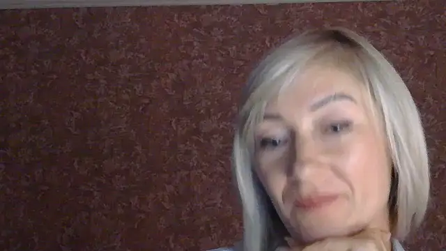XXX chat uživo modela moonlightAnna