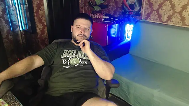 thor_master Chat XXX live
