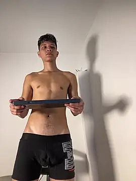 Twinkcock22 live XXX chat