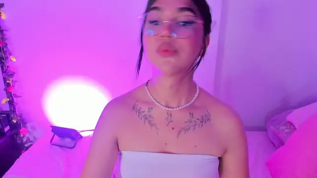 Chat XXX en directo de RoseCassie