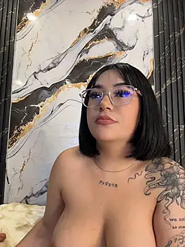 nicole-cooper's Live XXX Chat