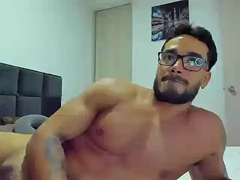 XXX chat uživo modela Alexander_Martines