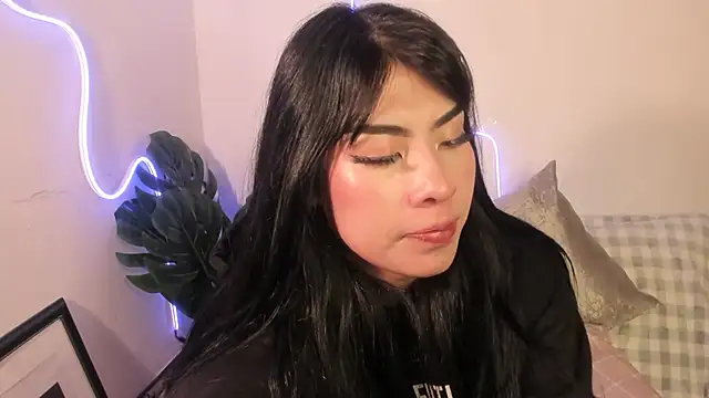 Jade-Naughty: απευθείας συνομιλία ΧΧΧ