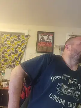 Thumper_ss' Live XXX Chat