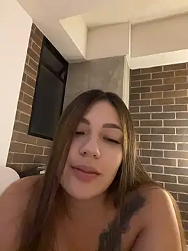 צ'אט XXX בשידור חי של Latina_vanessa