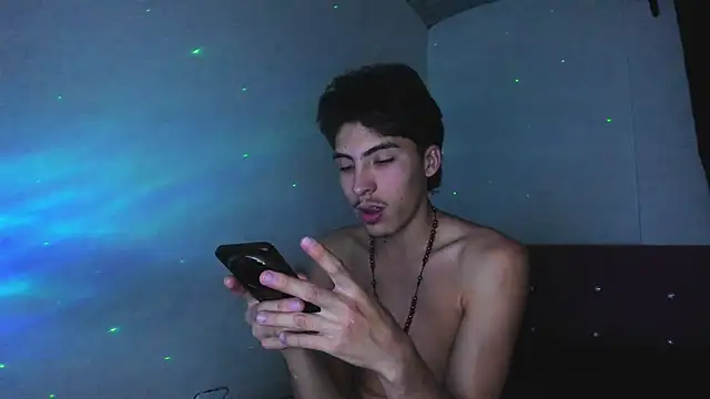 HeellBoy_ live XXX chat