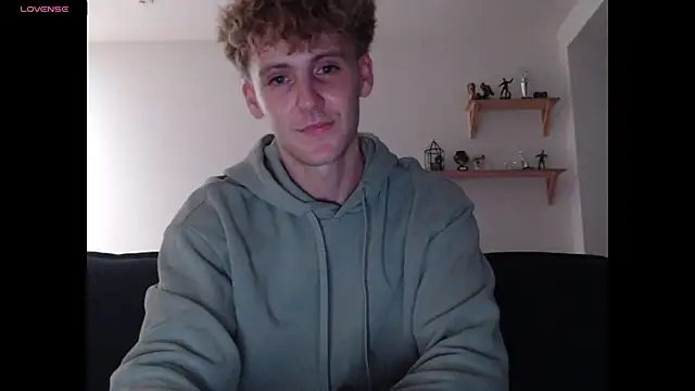 Živý XXX chat DominantAlex18