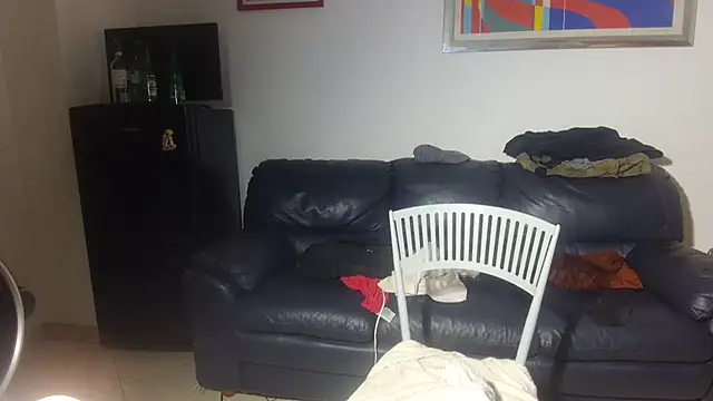 Mauro7788 Adlı Modelin Canlı XXX Sohbeti
