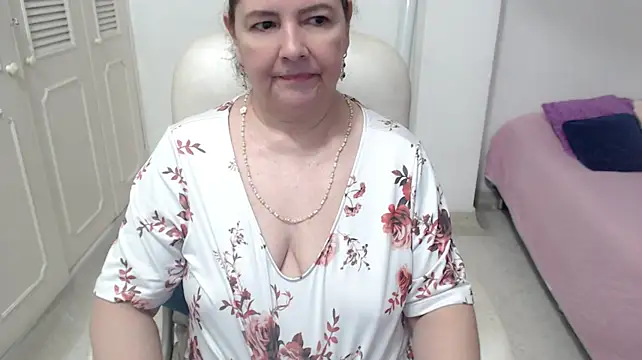 Chat XXX en directo de leonela_69