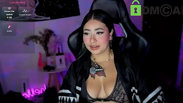 sweetcoralinee live XXX chat