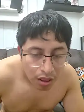 lopic 现场XXX聊天