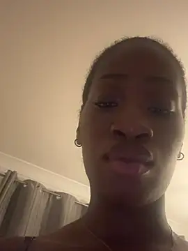 Babymarii webcam show