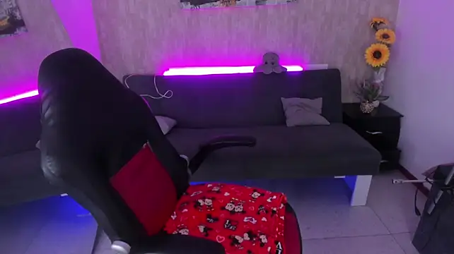 anna_moon11 élő XXX-chatje