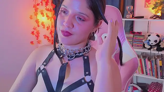 naharasoller Chat XXX in diretta