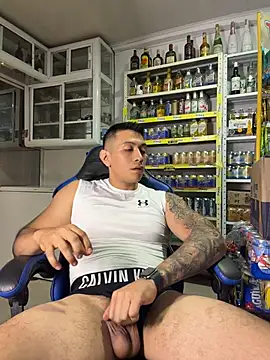 OliverWest04 라이브 XXX 채팅